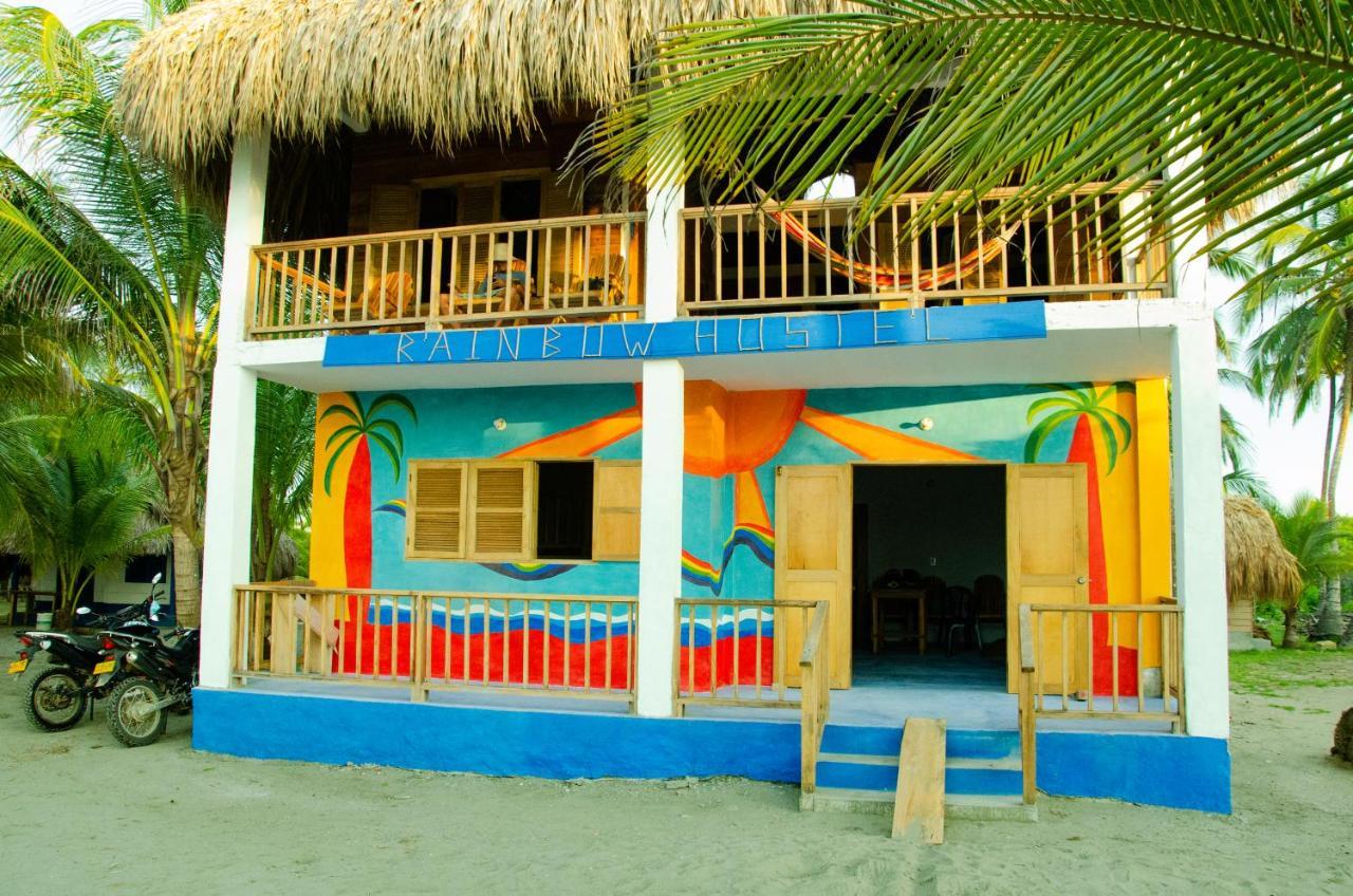 Hostal Rainbow *